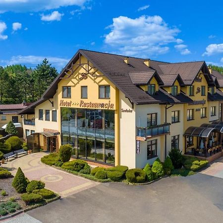 Hotel Szelcow Леско Экстерьер фото